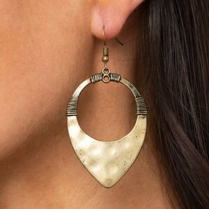 Teardrop Earrings. NWT